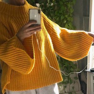 KHAITE one of a kind luxurious very thick Cashmere Sweater